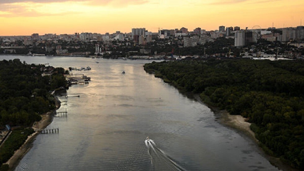 مقاطعة روستوف تلغي جميع الفعاليات العامة بعد دعوة مؤسس "فاغنر" للعصيان المسلح