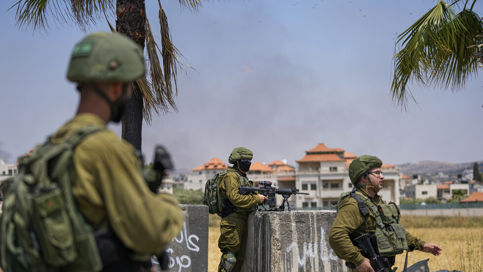 مقتل جندي إسرائيلي خلال تدريبات عسكرية في النقب