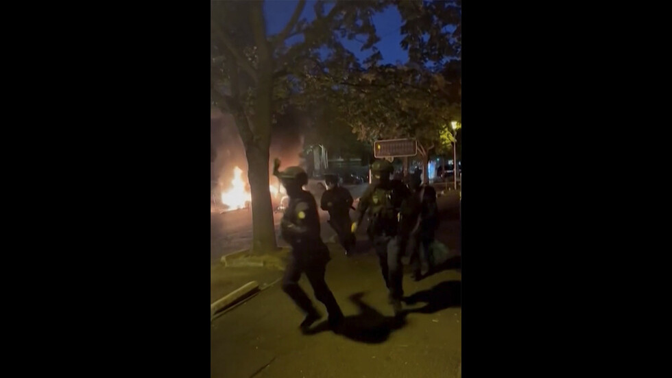 فرنسا: إصابة 31 شرطيا واعتقال 31 شخصا خلال مواجهات باريس