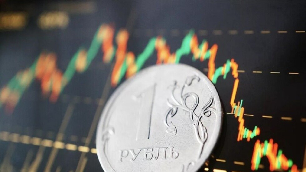 الاقتصاد الروسي ينمو في أبريل ولأول مرة منذ سنة بنسبة 3.3٪