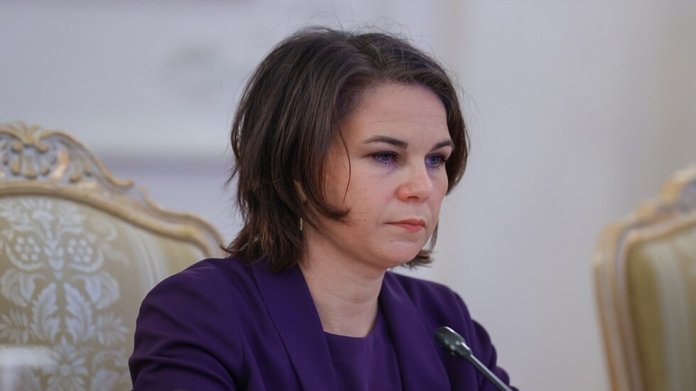 صحيفة ألمانية: محاولة بيربوك لإيذاء روسيا باءت بالفشل