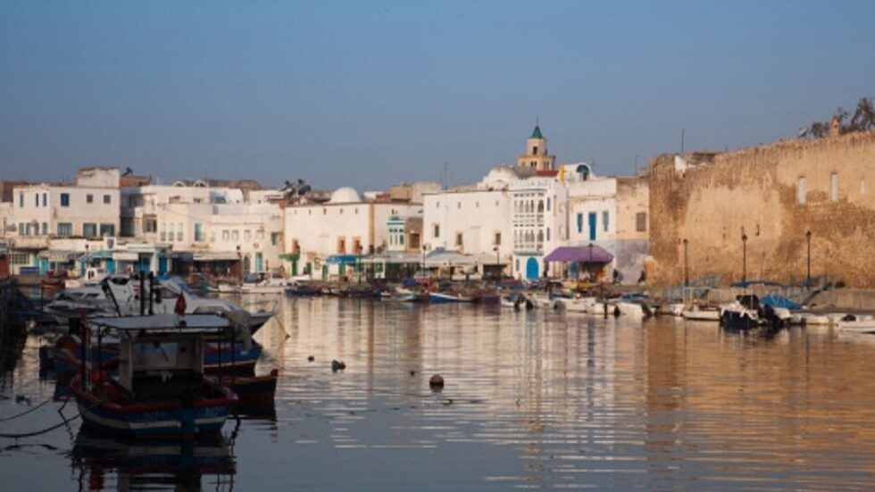 تونس.. انهيار مبنى بسوق البياصة‎ في بنزرت