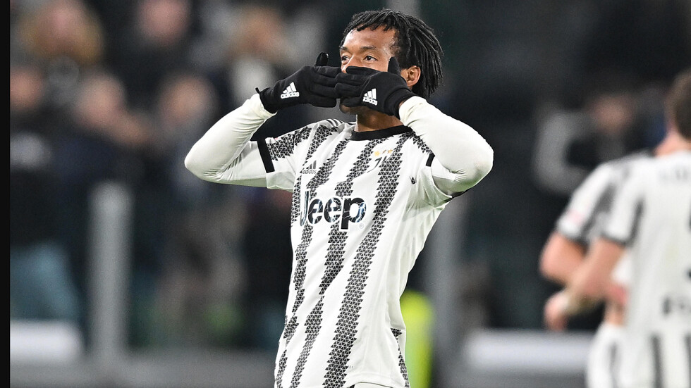 رسميا.. كوادرادو يغادر يوفنتوس بعد انتهاء عقده