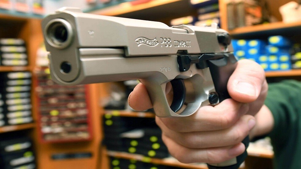 مقتل شخصين جراء إطلاق للنار في مطار مولدوفي واعتقال المنفذ