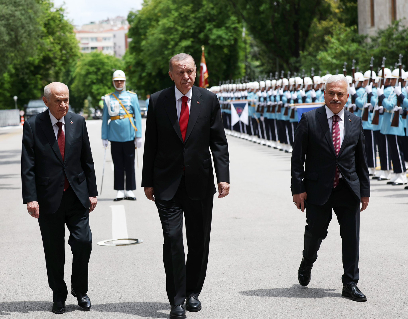 أردوغان يؤدي اليمين الدستورية تحت قبة البرلمان التركي إيذانا ببدء ولايته الرئاسية الجديدة