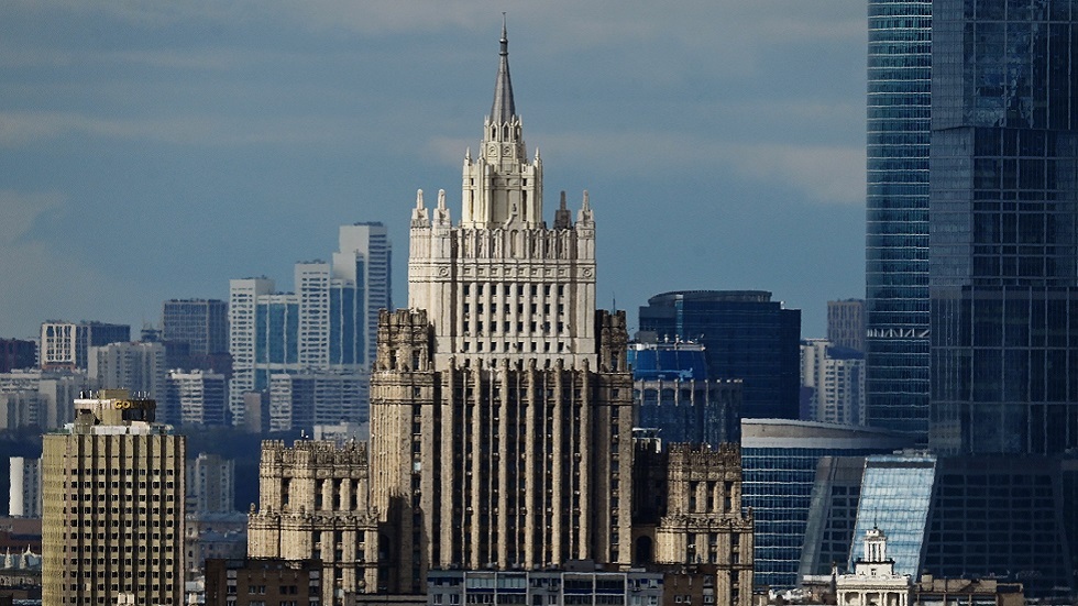 موسكو: نعمل على إطلاق تحكيم أممي ضد الولايات المتحدة بسبب قضية التأشيرات
