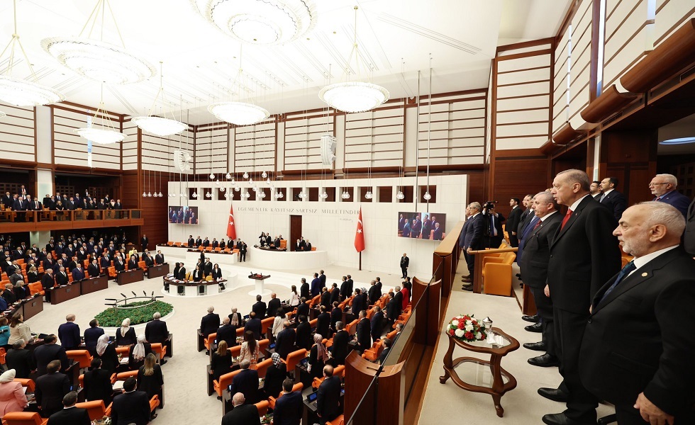 البرلمان التركي يفشل في انتخاب رئيس له خلال جولتين!