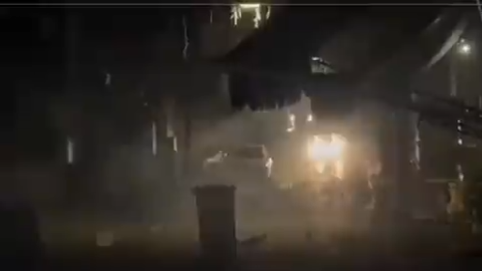 اشتباكات جراء اقتحام الجيش الإسرائيلي لرام الله وتفجير منزل عائلة أسير فلسطيني (فيديو)