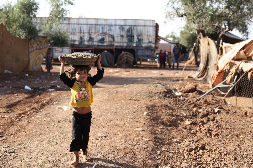 الصليب الأحمر الدولي: 90 % من السوريين تحت خط الفقر
