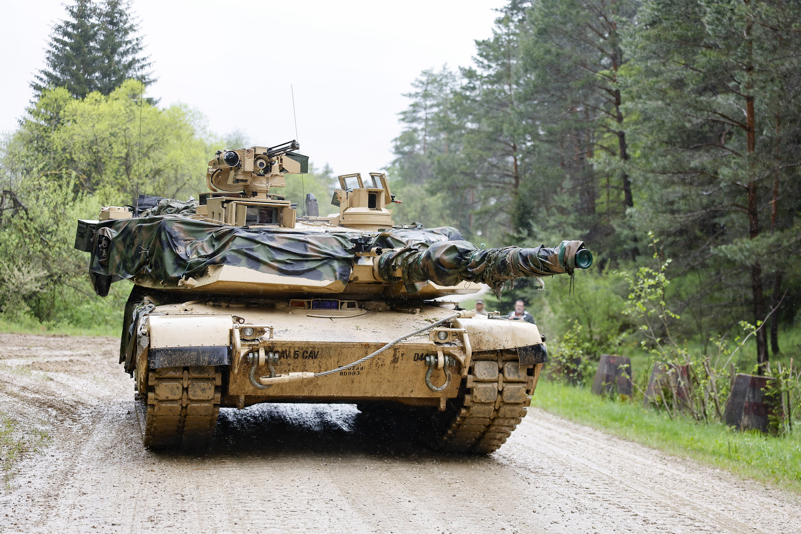 وسائل إعلام: واشنطن تنهي تدريب الأوكرانيين على دبابات 