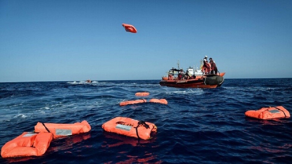 القبض على 9 مصريين على خلفية غرق قارب مهاجرين قبالة سواحل اليونان ووفاة 79 شخصا كانوا على متنه