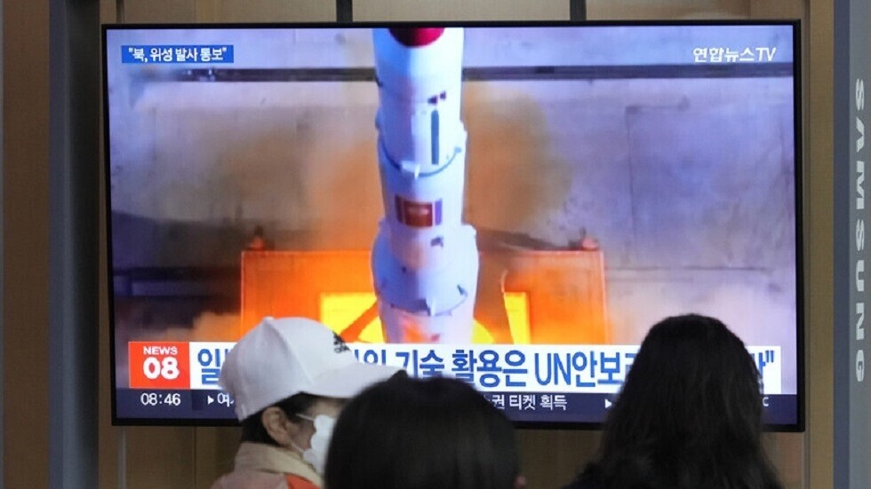 كوريا الشمالية تبلغ اليابان اعتزامها إطلاق قمر صناعي