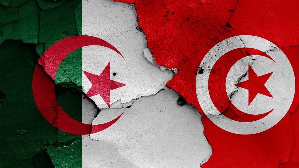 لا غالب ولا مغلوب في مواجهة الجزائر وتونس (فيديو)