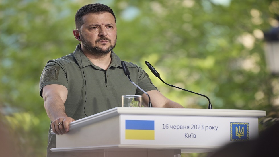 زيلينسكي: أوكرانيا بحاجة إلى عقيدة جديدة تضمن مستقبلها