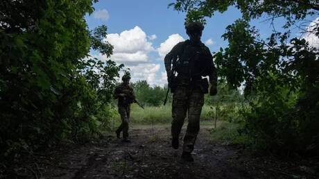 القوات الروسية تقصف بالمدفعية مجموعة مخربين أوكرانيين حاولوا التسلل إلى روسيا