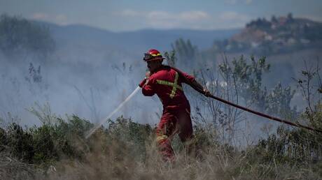 246 منها خارج السيطرة.. مركز حرائق الغابات الكندي يكشف عن عدد الحرائق النشطة في البلاد (فيديو)
