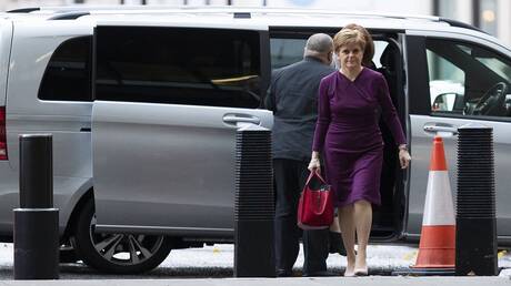 السلطات تطلق سراح رئيسة الوزراء الاسكتلندية السابقة دون توجيه أي تهم