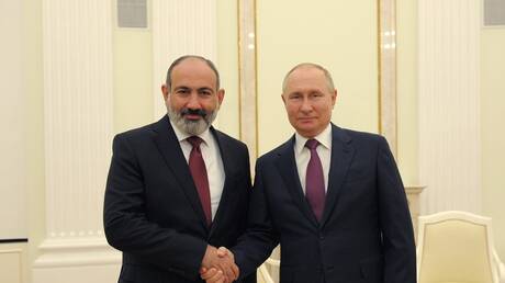 يريفان: باشينيان يطلب من بوتين تزويده بمعلومات حول الأوضاع في روسيا