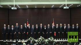 تشاووش أوغلو وأكار خارجها.. أردوغان يعلن تشكيلة الحكومة التركية الجديدة وفيها امرأة وحيدة