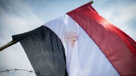 مصر.. خطأ طبي يتسبب في وفاة وزير صحة سابق