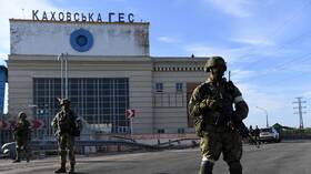 سلوتسكي: تدمير محطة كاخوفسكايا جريمة حرب ارتكبتها سلطات كييف