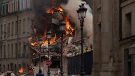 صحيفة فرنسية: إصابة 16 شخصا على الأقل في انفجار باريس