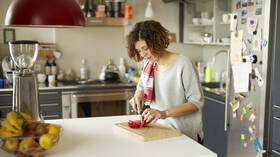 عنصر في المطبخ يستخدم يوميا قد يسبب 13 مرضا 