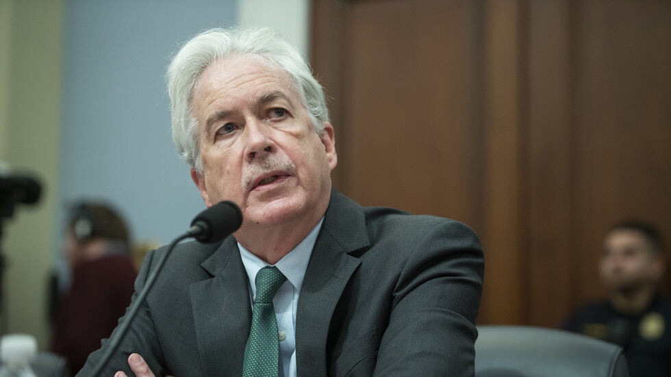 "وول ستريت جورنال": مدير الـCIA اتصل بنظيره الروسي بعد تمرد فاغنر