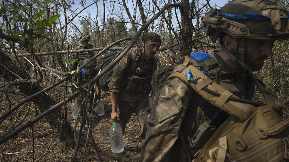 الدفاع الأوكرانية تعترف بحالات سلوك غير لائق لعسكريين أوكرانيين