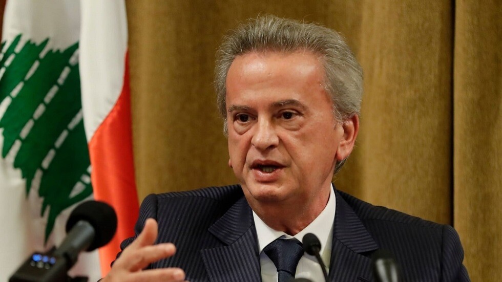 فرنسا توافق على نقل أصول حاكم مصرف لبنان المركزي ومعاونين له إلى الدولة اللبنانية