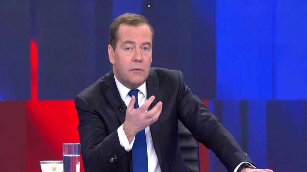 مدفيديف: الوقت الحالي قاس