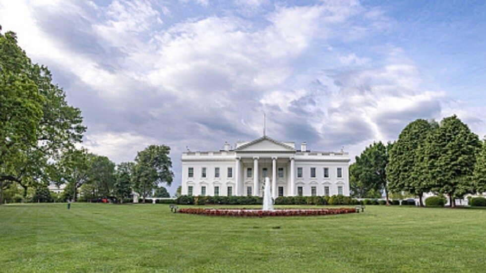 الخدمة السرية الأمريكية تحقق في حادث العثور على مسحوق أبيض يعتقد أنه كوكايين في البيت الأبيض