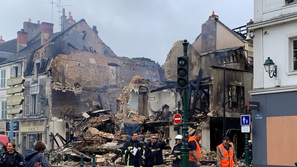 ماكرون يقترح على الحكومة قطع شبكات التواصل الاجتماعي أثناء الاضطرابات