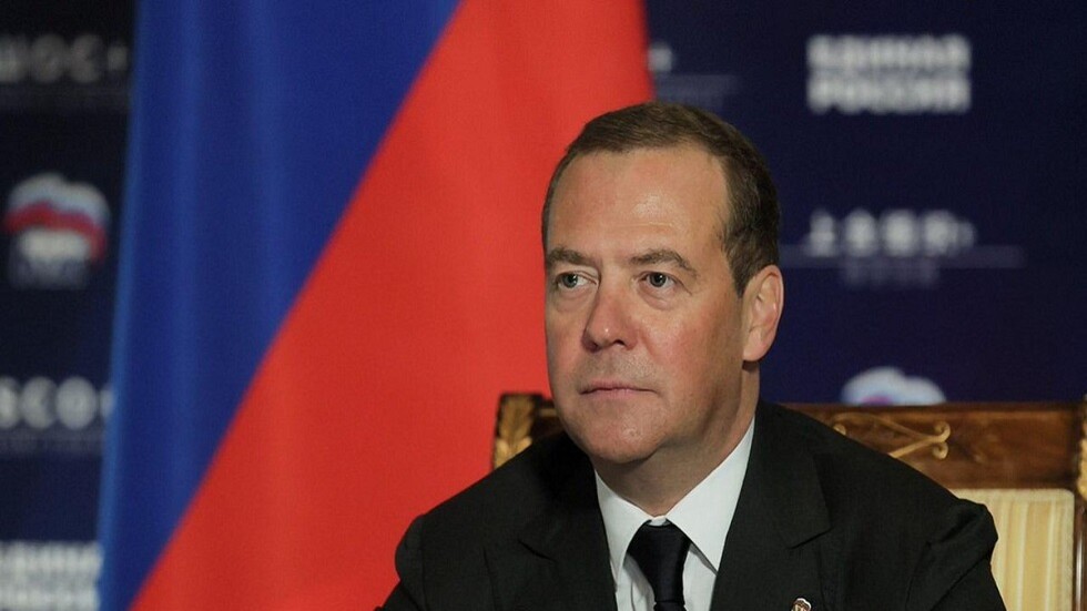 مدفيديف معلقا على كوكايين البيت الأبيض: بدلا من مقاتلات 