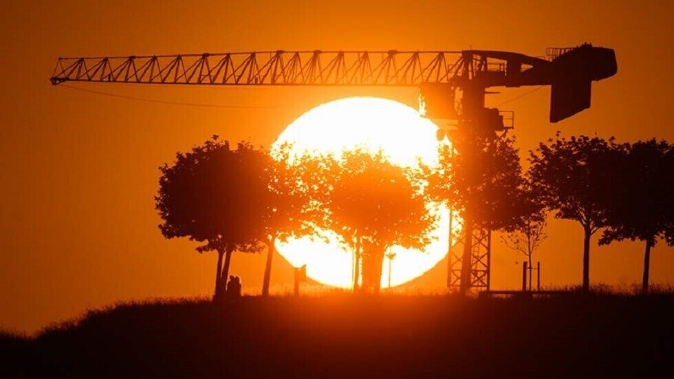 عالمة مناخ تصف معدل درجات الحرارة القياسي بـ"حكم إعدام" على البشرية