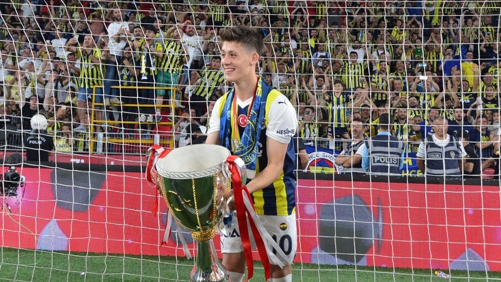 رسميا.. ريال مدريد يتعاقد مع "ميسي" تركيا