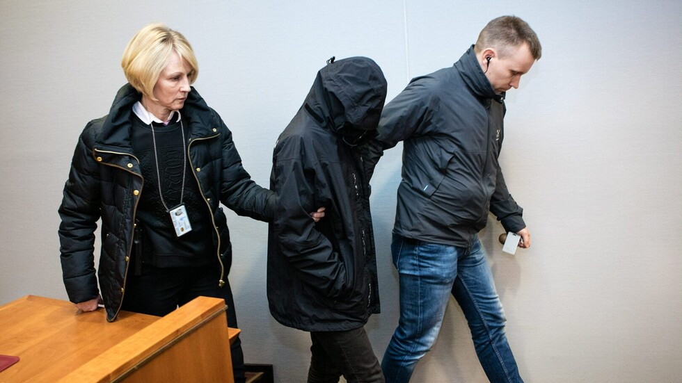 مقطع فيديو متداول لـ"تسليم الشاب الذي أحرق القرآن في السويد للعراق".. ما حقيقته؟ (فيديو)