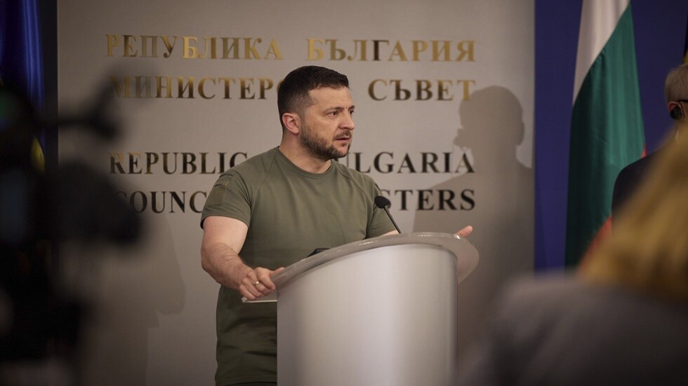 زيلينسكي: أوكرانيا تحتاج إلى "الصدق" في علاقاتها مع الناتو