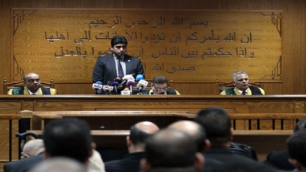 مصر.. تبرئة وزير من عهد مبارك من قضية فساد