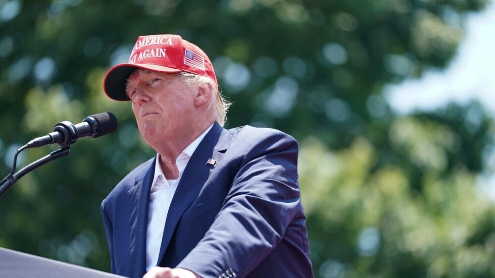 CNN: استجواب شهود بشأن اجتماع ترأسه ترامب لقلب نتائج انتخابات 2020