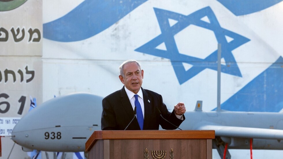 لأول مرة منذ شهور.. نتنياهو يتفوق على غانتس في استطلاعات الرأي