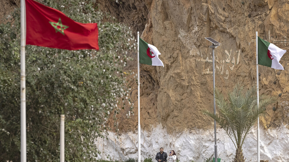 "نقاش حاد" بين ممثلي المغرب والجزائر في اجتماع حركة عدم الانحياز