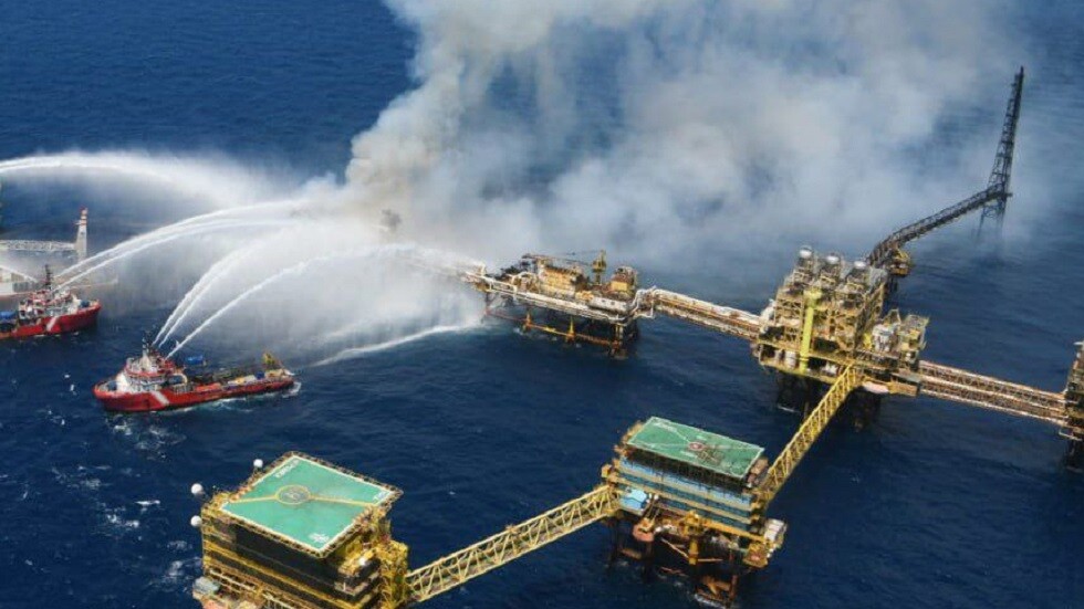 مقتل شخصين وفقدان ثالث جراء حريق بمنصة نفطية في خليج المكسيك
