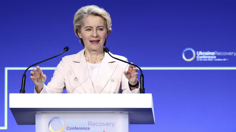 مستخدمو "تويتر" يطالبون بحبس فون دير لاين بعد تجديد دعواتها لمزيد من التمويل لأوكرانيا