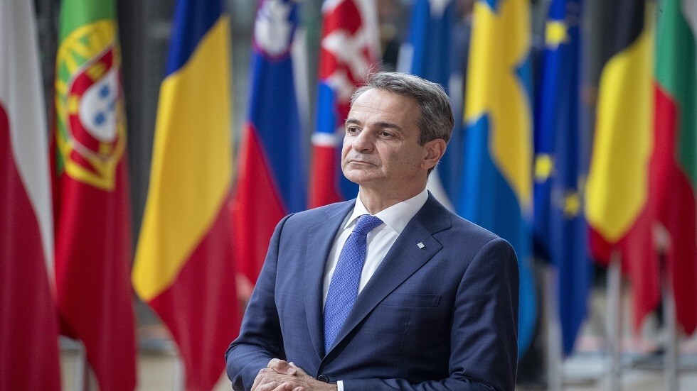 اليونان.. منح الثقة لحكومة ميتسوتاكيس لولاية ثانية