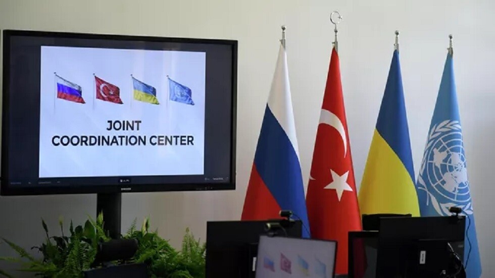 وزير الخارجية التركي يناقش مع لافروف صفقة الحبوب والصراع في أوكرانيا