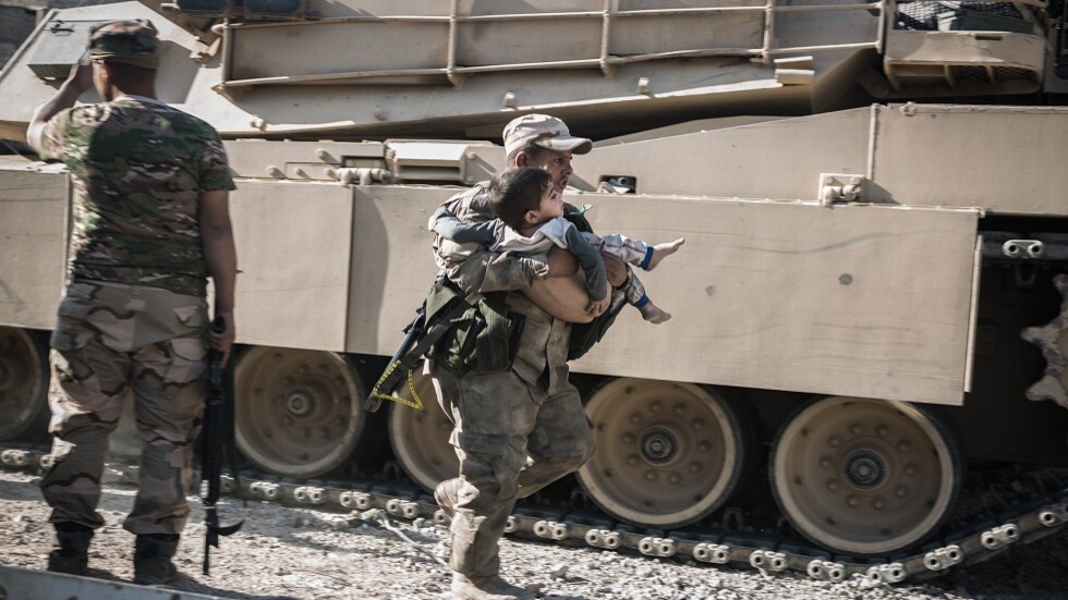 في أول اجتماع من نوعه.. رئيس الوزراء العراقي يأمر بوضع خطط مشتركة لتسليح القوات الأمنية