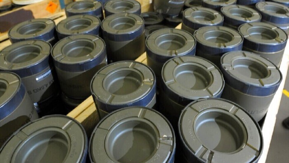 خبير عسكري صيني: صلاحية القنابل العنقودية الممنوحة لأوكرانيا توشك على الانتهاء