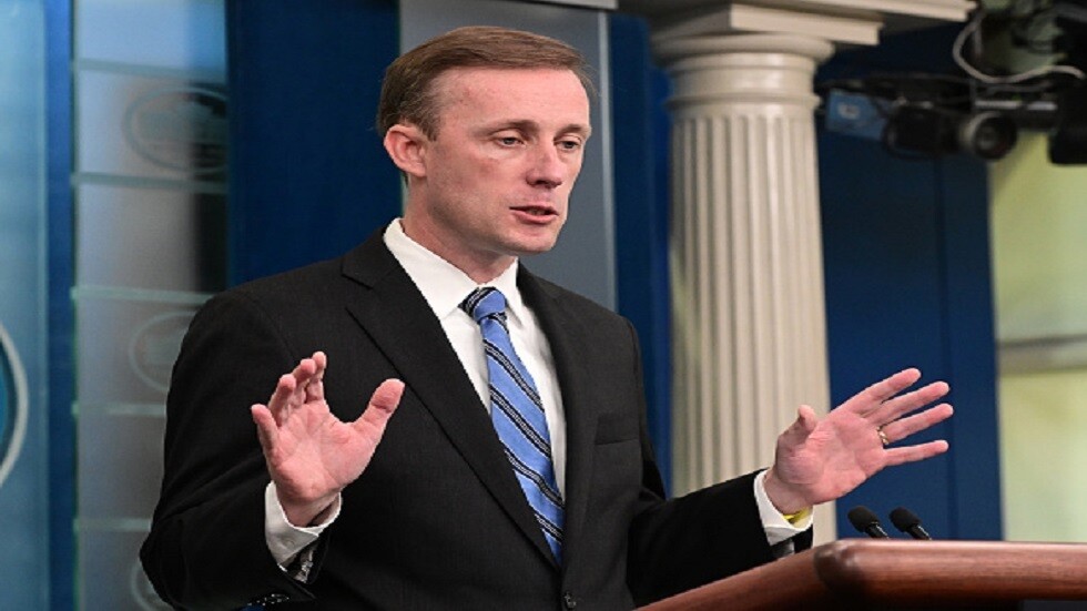 "اسألوا أردوغان".. واشنطن تنفي ضلوعها في نقل قادة "آزوف" من تركيا إلى أوكرانيا