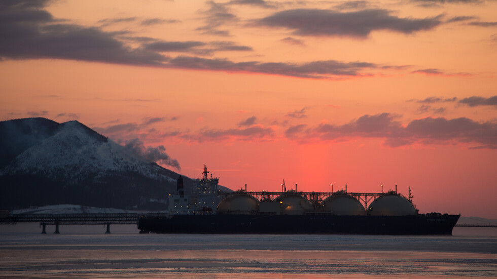 لماذا ينبغي الاستثمار في سخالين الروسية؟
